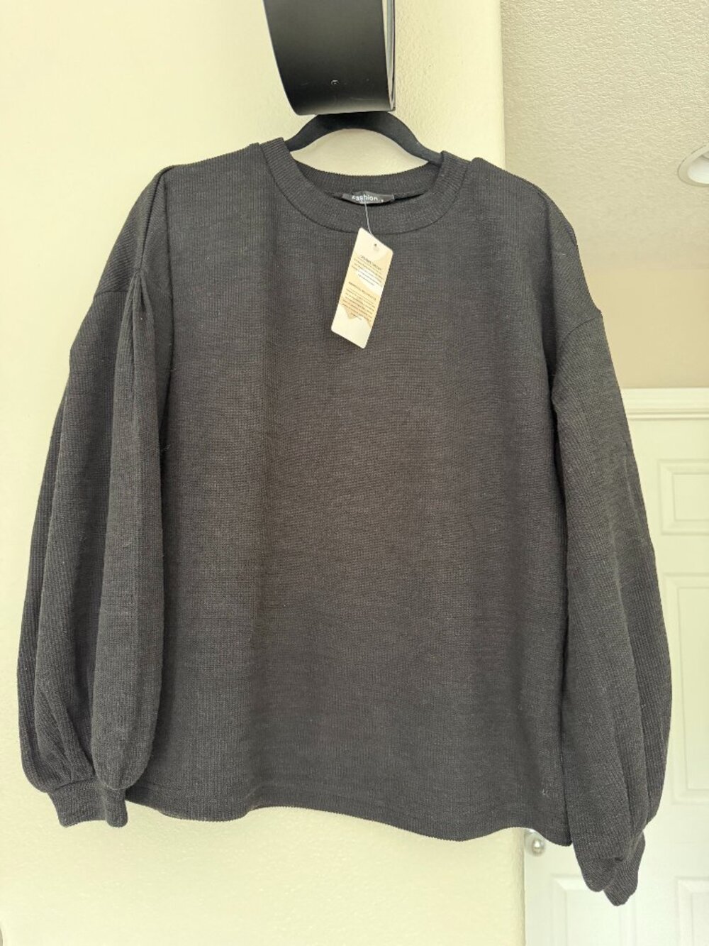 NWT - PRETTYGARDEN Sweater Loose Drop Shoulder Lantern Sleeve, Size S